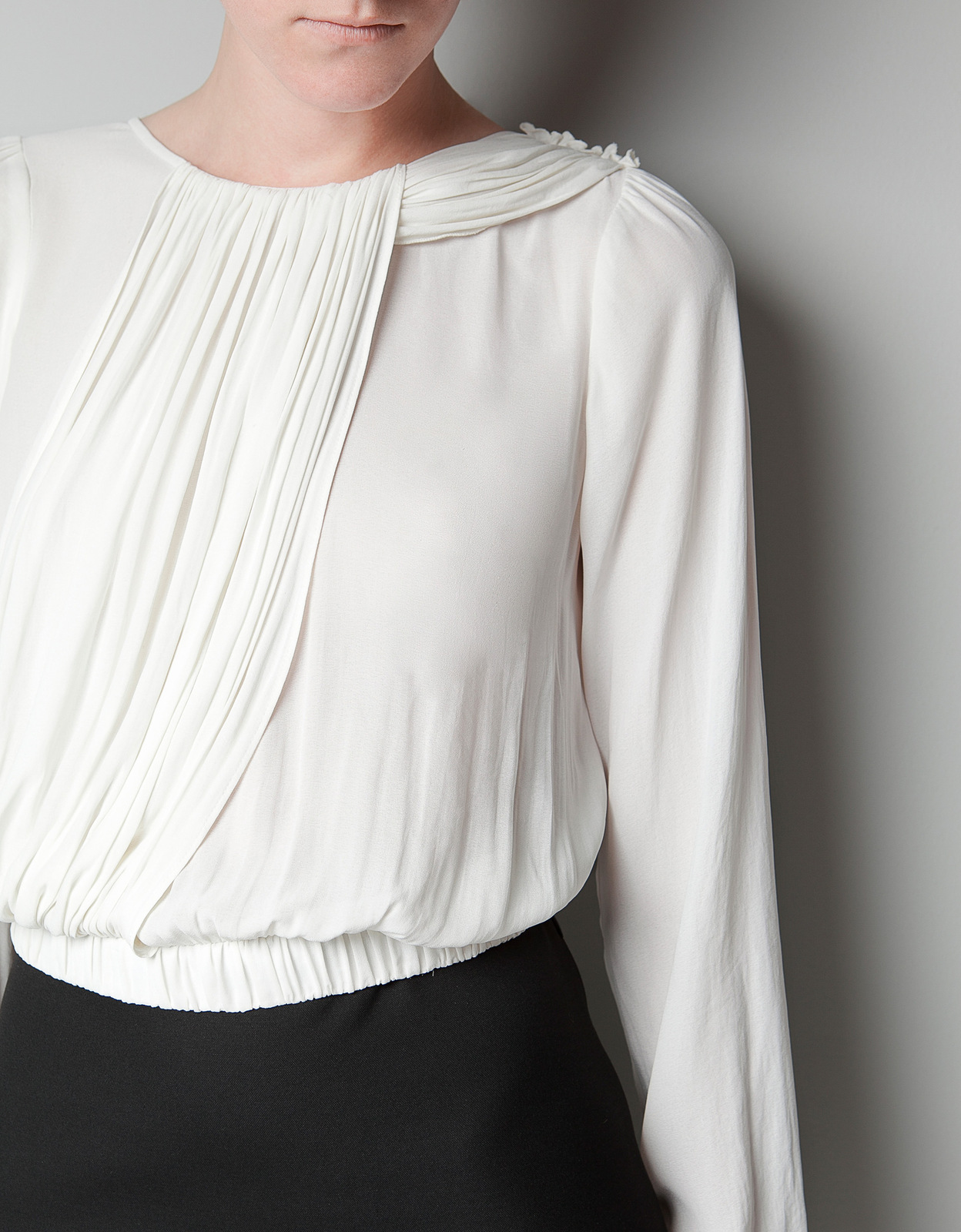 Zara fekete-fehér ruha 2012.10.21 fotója