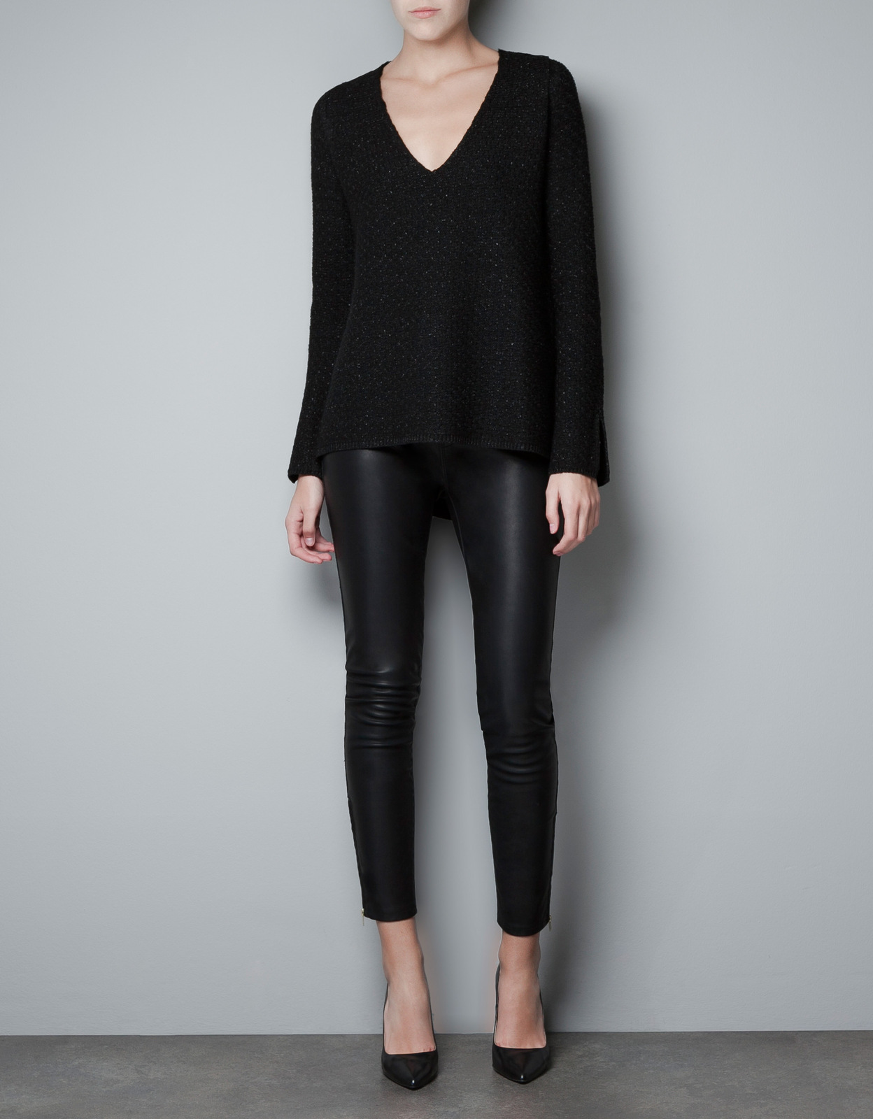 Zara fekete pulóver fotója
