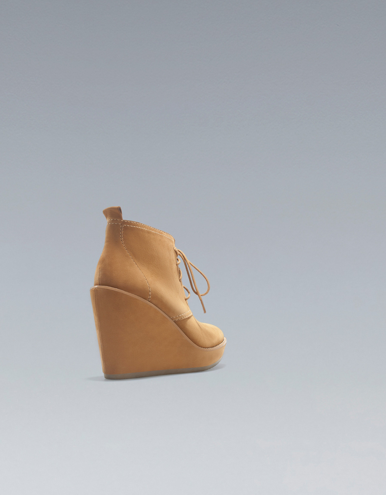 Zara telitalpú bokacipő 2012.10.20 fotója