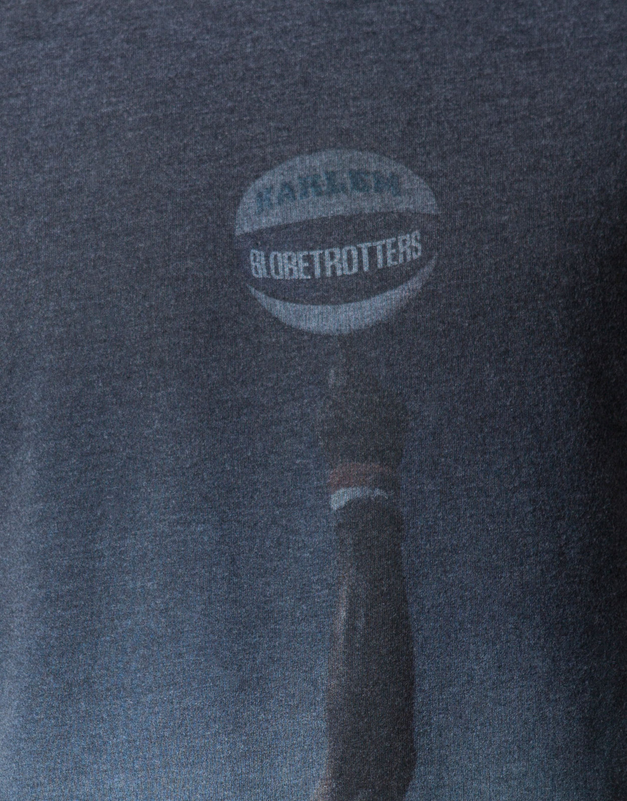 Pull and Bear Globe Trotters t-shirt 2012.2.13 fotója