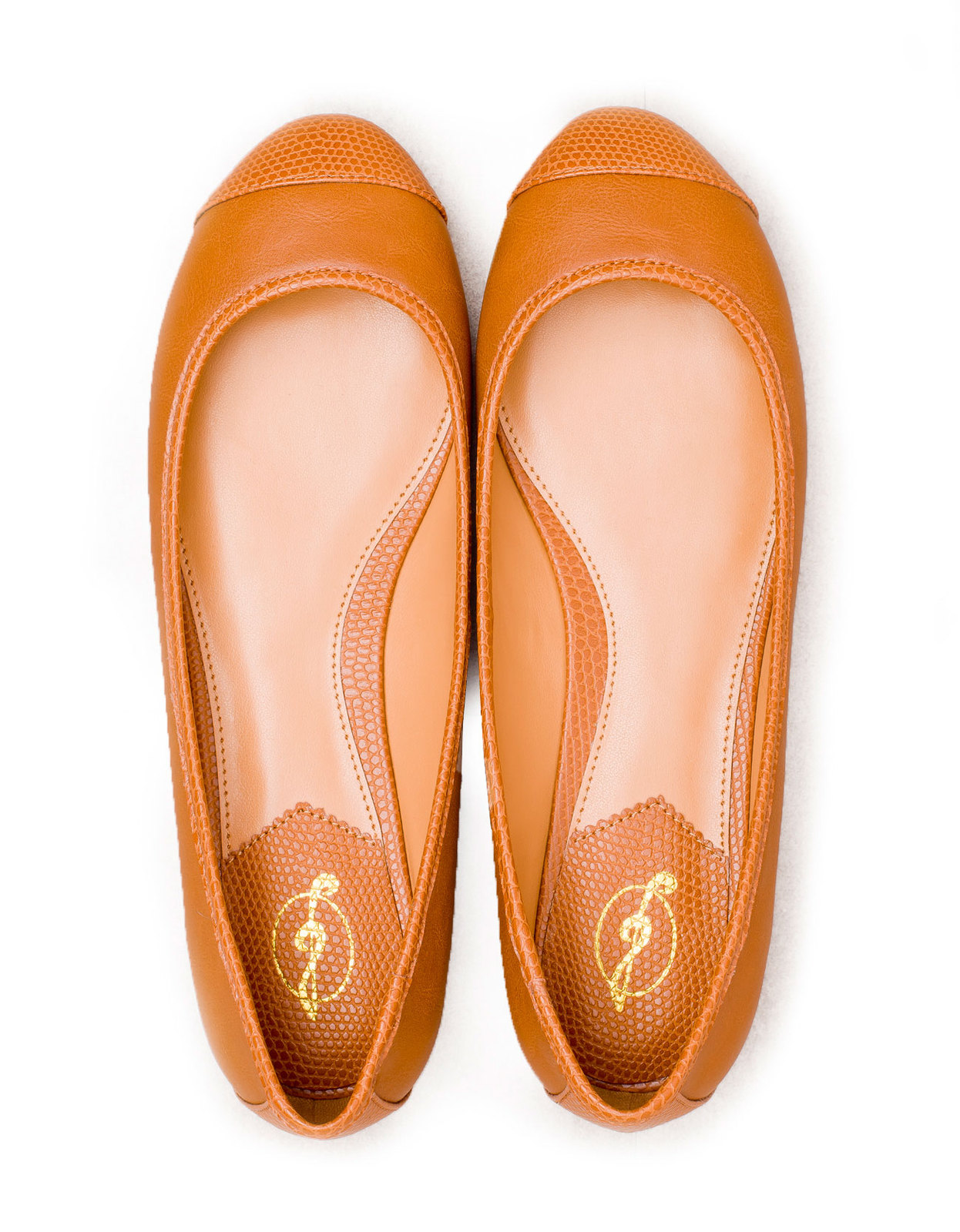 Stradivarius világos barna balerina cipő 2012.2.28 #2207 fotója