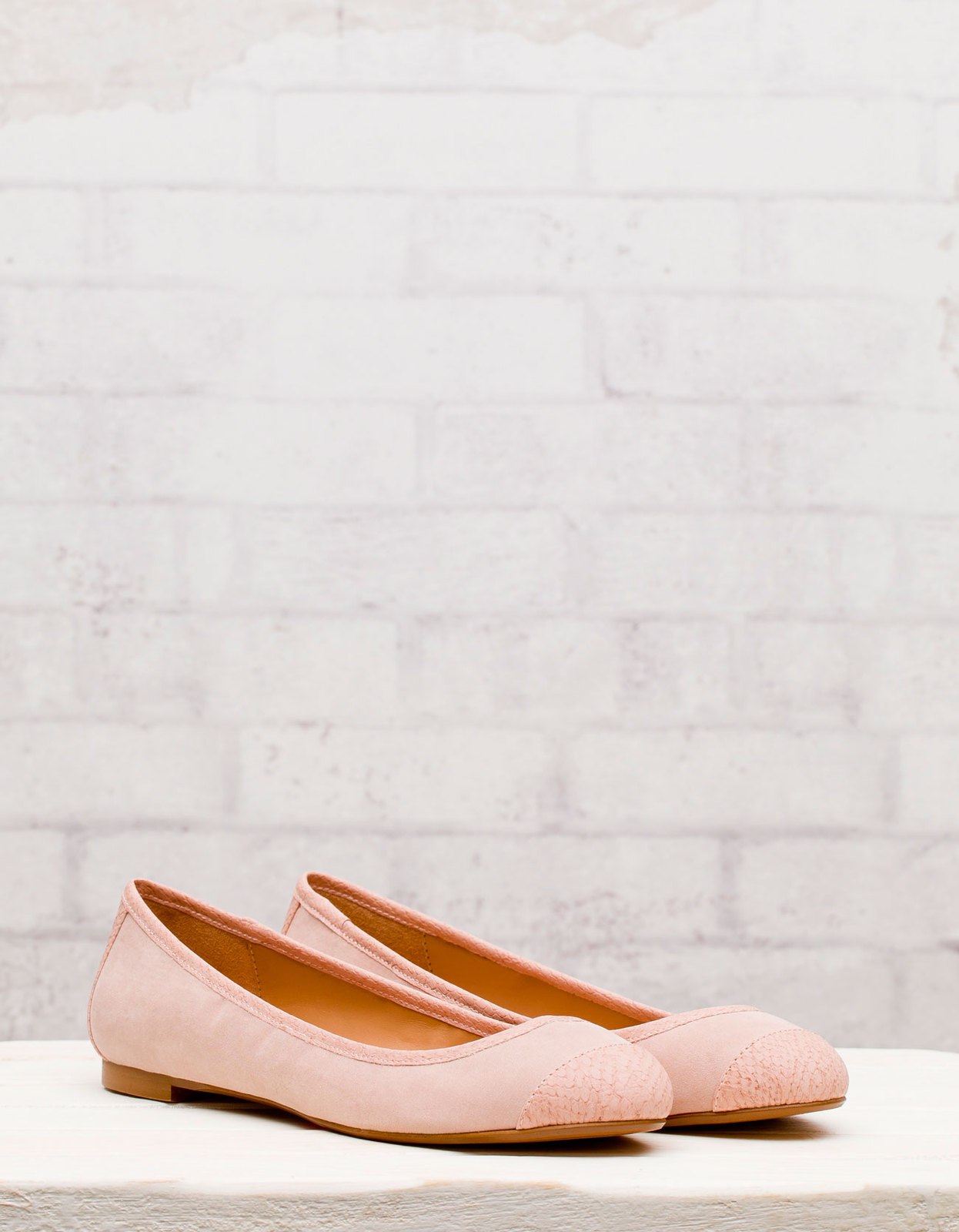 Stradivarius halvány rózsaszín balerina cipő 2012.2.28 fotója