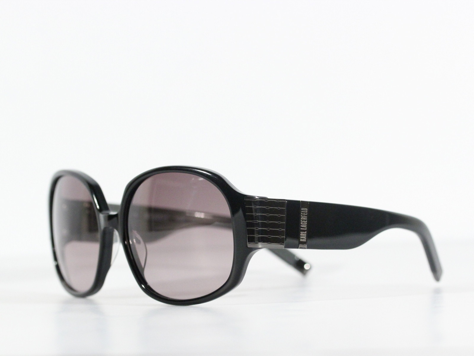 Karl Lagerfeld KL 632S női napszemüveg fotója