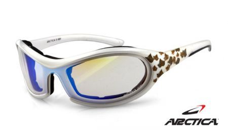 Arctica fehér márkás sport napszemüveg fotója