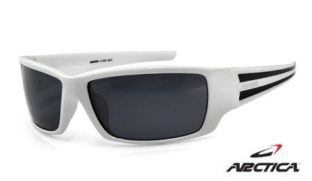 Arctica fehér sport divatos napszemüveg fotója