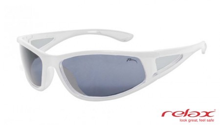 Relax fehér szemüveg UV 400 napszemüveg fotója