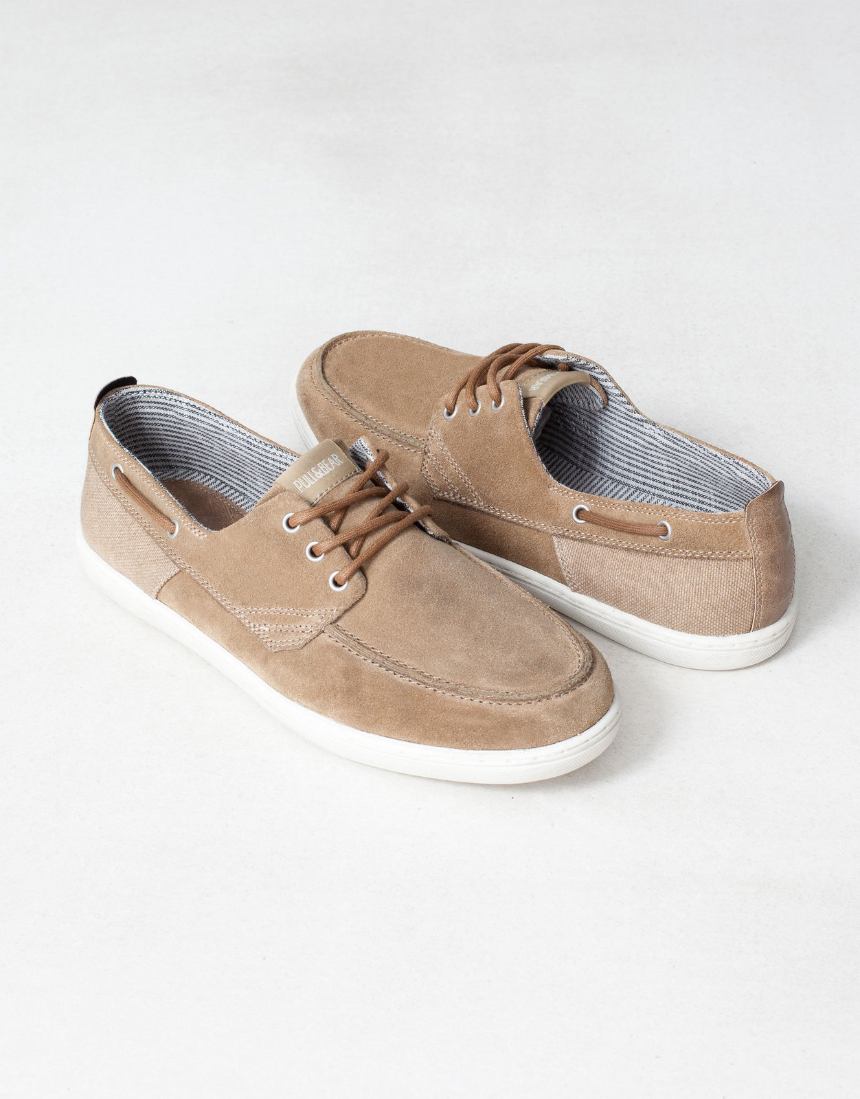 Pull and Bear deck cipő 2013 fotója