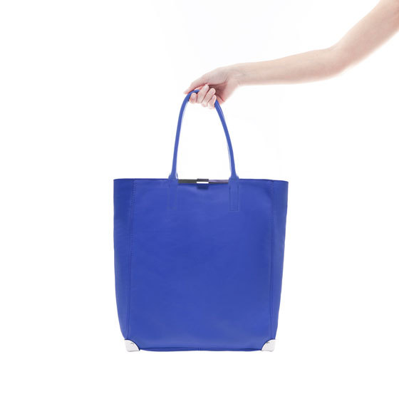 Zara kék bőr shopper 2013.6.4 fotója