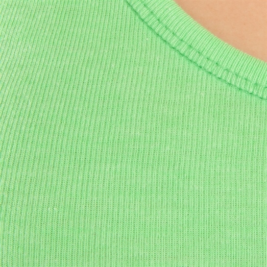 Pimkie fű zöld trikó keskeny hátrésszel 2013.4.10 #36674 fotója