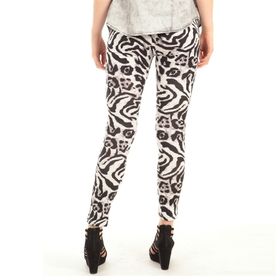 Pimkie leopárd és zebra mintás leggings 2013 fotója