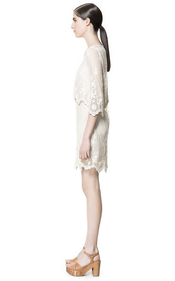 Zara csipke ujjú ruha 2013 fotója