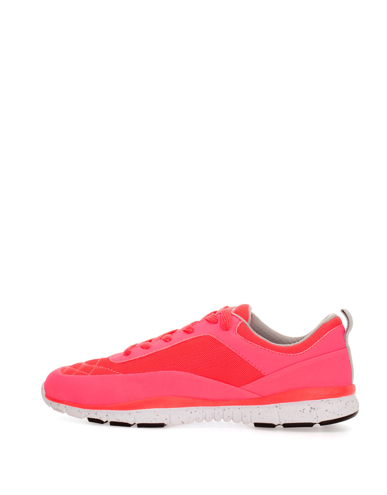 Pull and Bear pink-piros jogging cipő 2013.9.16 #43476 fotója