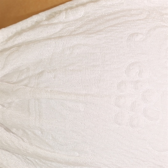 Pimkie fehér jacquard mintás bikini felső 2014.3.29 #48322 fotója