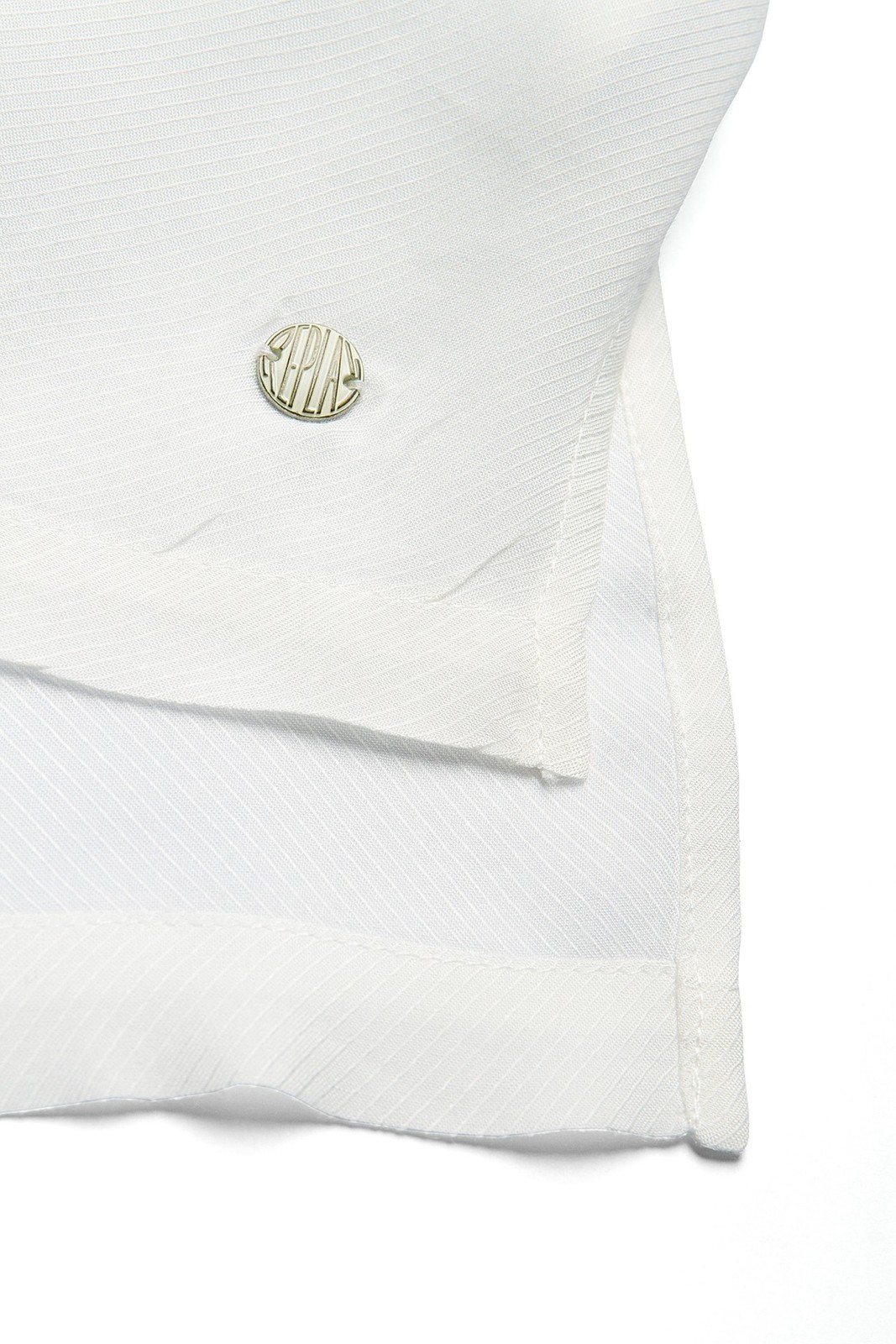 Replay ujjatlan viszkóz műselyem ing oldalhasítékkal, aszimmetrikus szegéllyek 2014.5.14 #51930 fotója