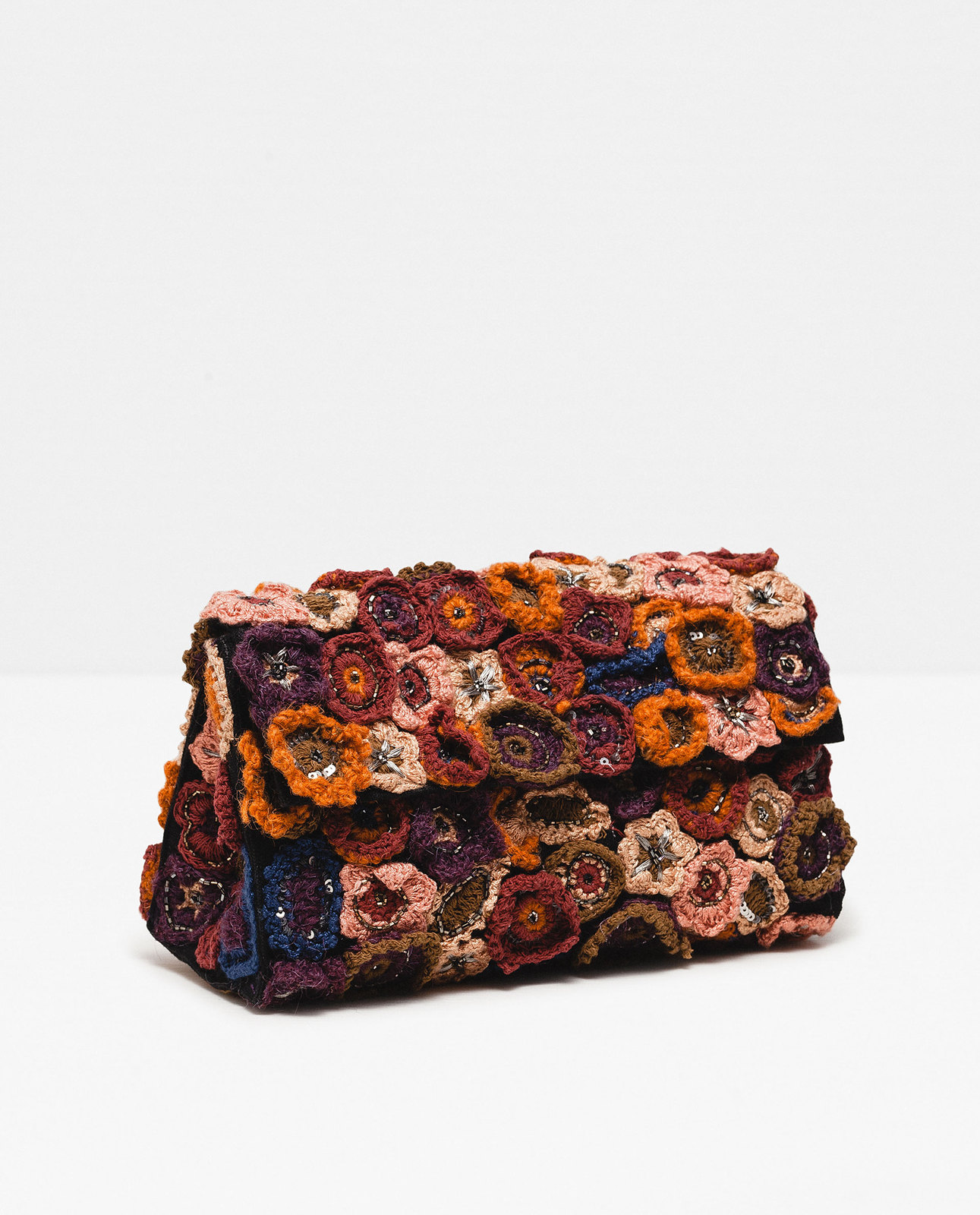 Zara horgolt virágos táska fotója