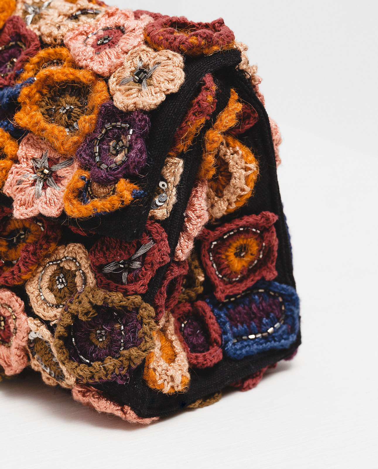 Zara horgolt virágos táska 2015 fotója