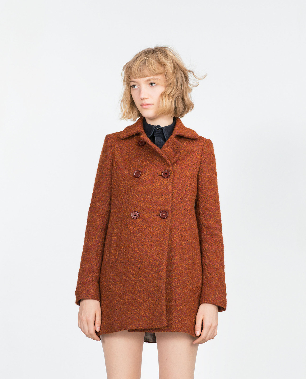 Zara konyak színű női buklé kabát 2015 fotója
