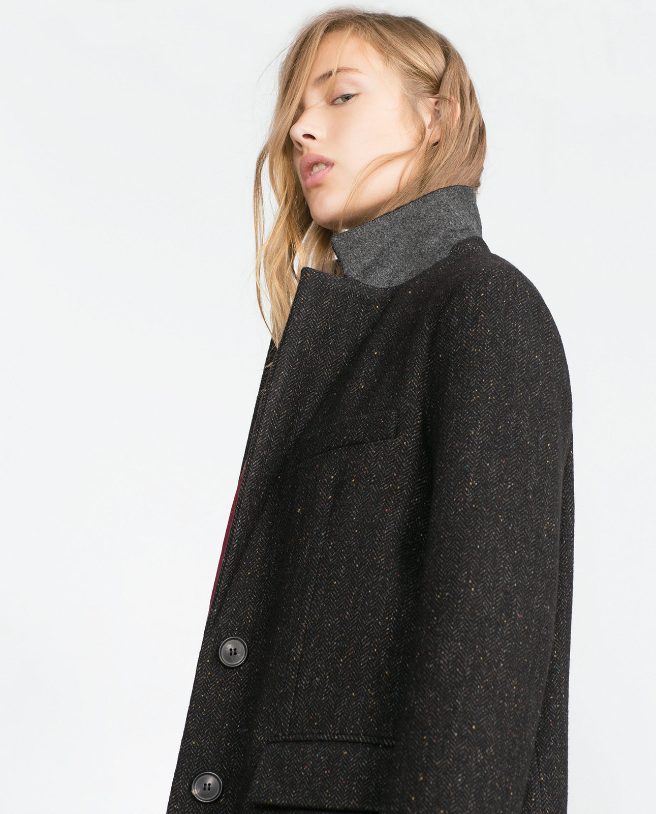 Zara egyenes szabású női kabát 2015 fotója