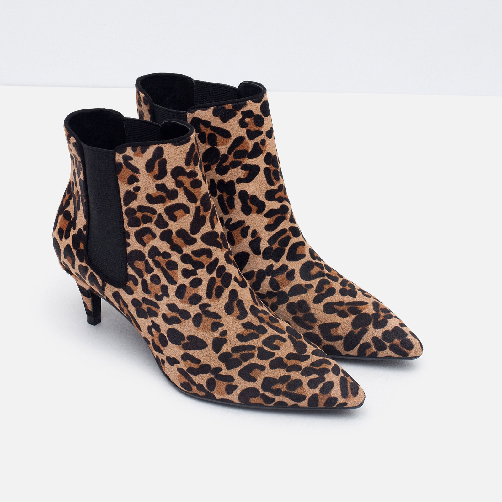 Zara magassarkú leopárdmintás bőr bokacsizma 2015.10.15 #88855 fotója