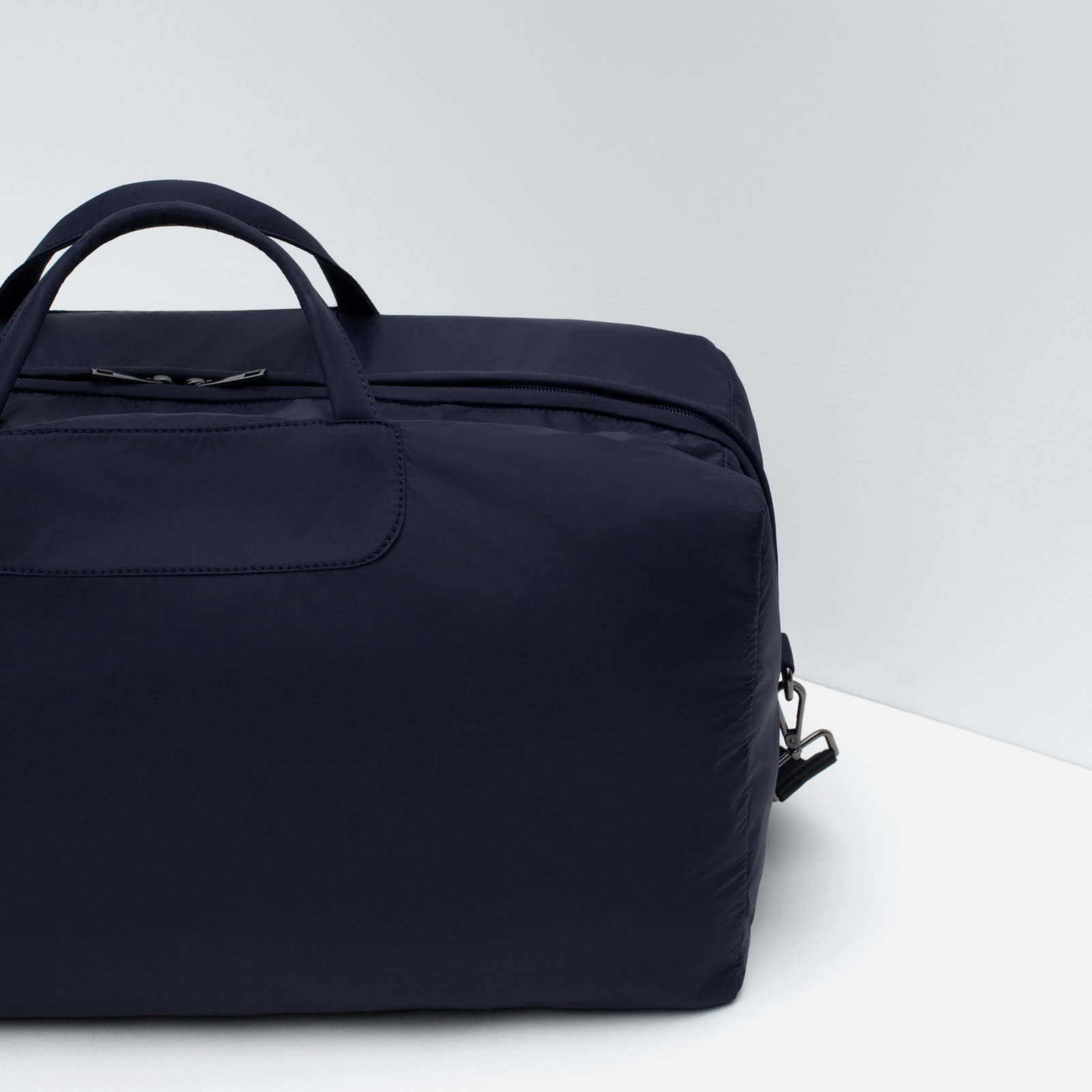Zara kék puha férfi táska 2015.10.15 fotója