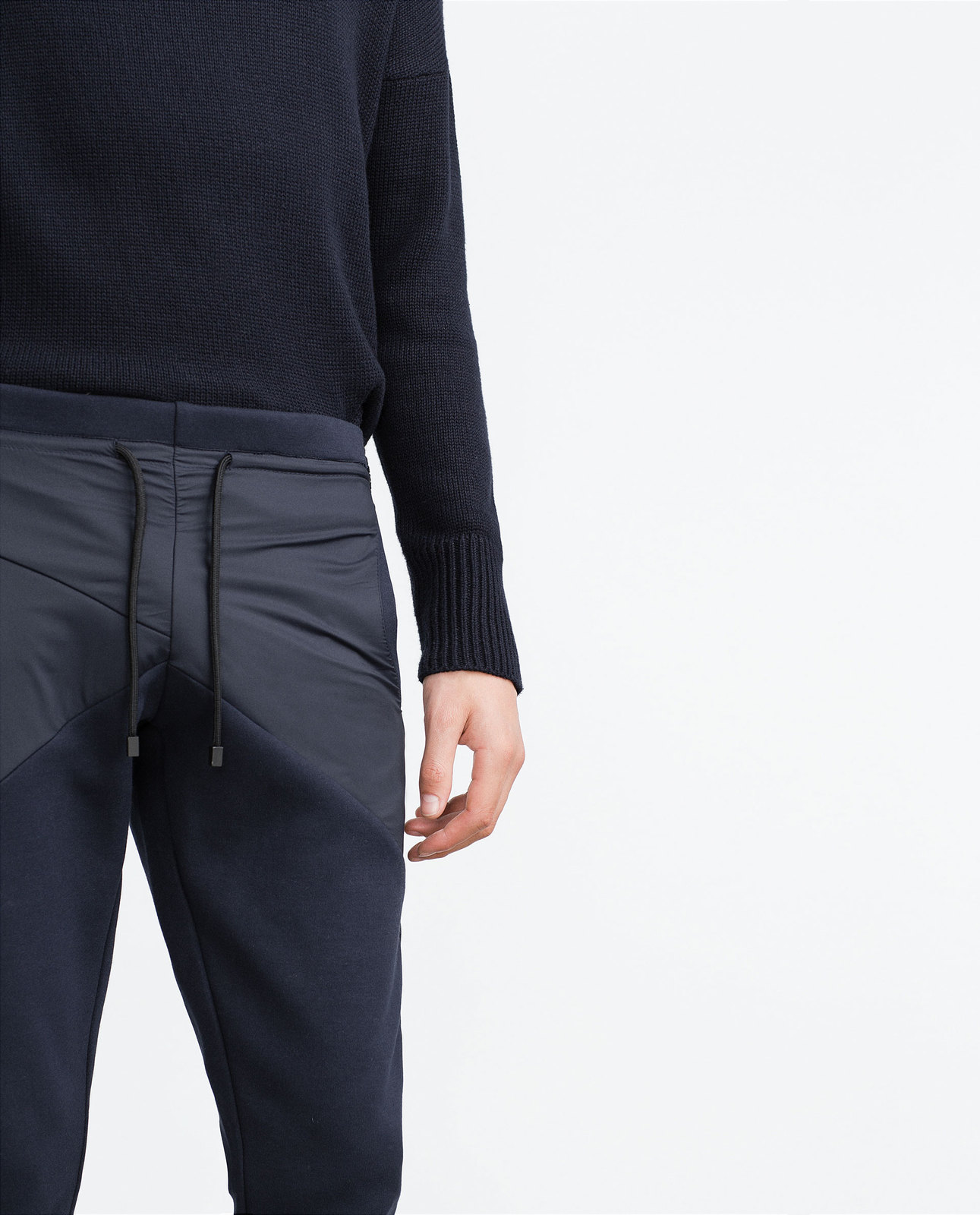 Zara férfi fekete melegítő nadrág 2015.10.16 #89620 fotója
