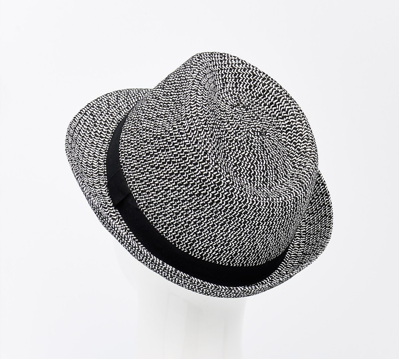 Reserved cool mintás kalap 2015 fotója