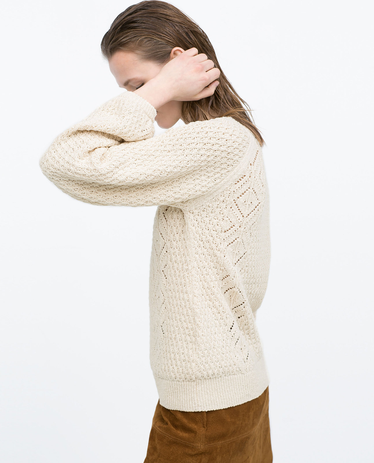 Zara lyukacsos kötésű bézs pulóver 2015.02.23 #74683 fotója
