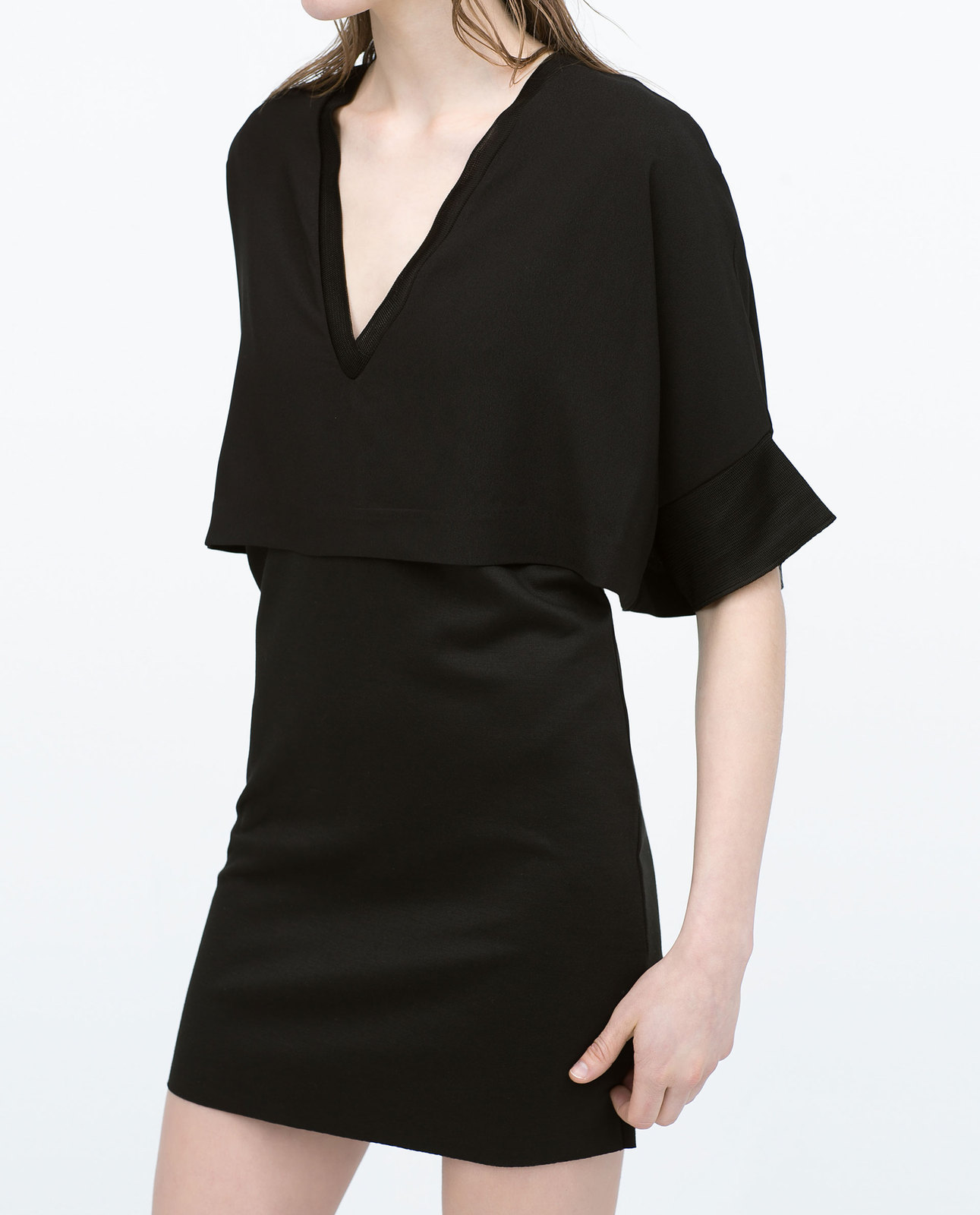 Zara fekete duplarétegű fekete ruha 2015 fotója