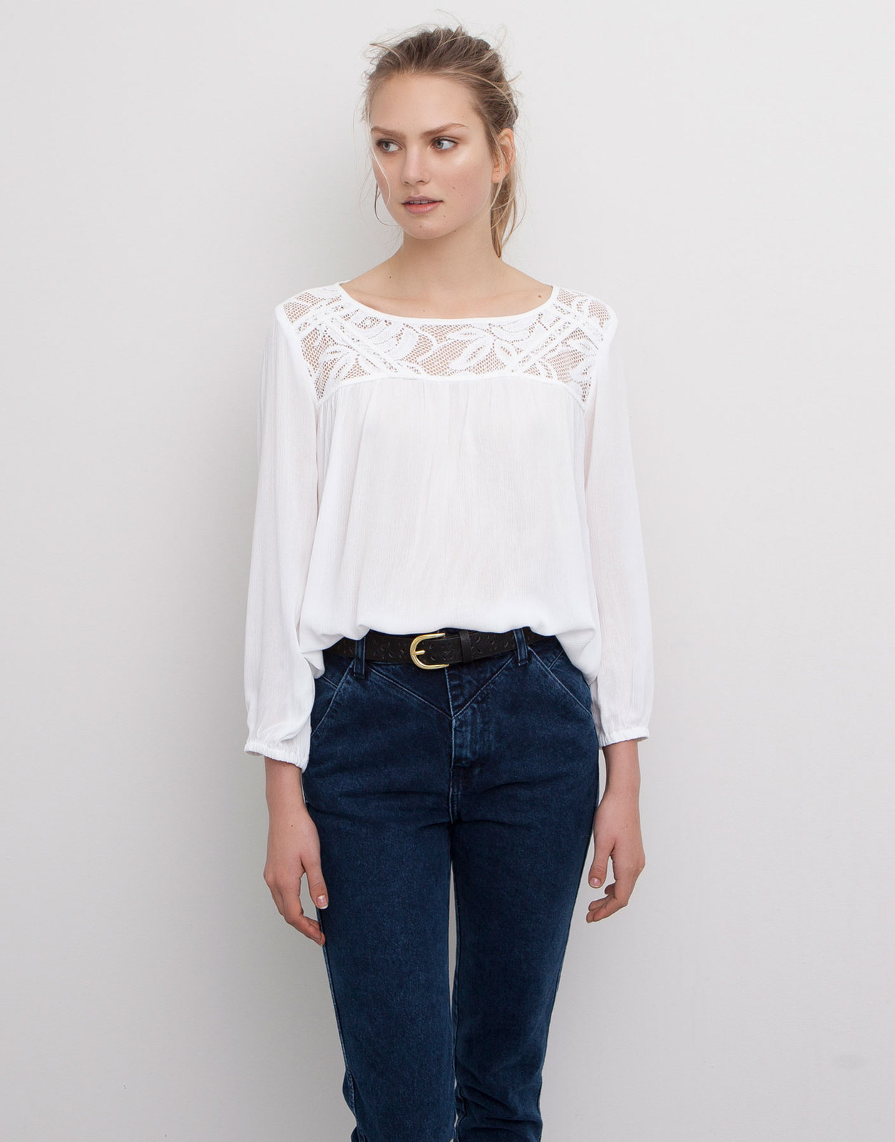 Pull and Bear hímzett top fotója