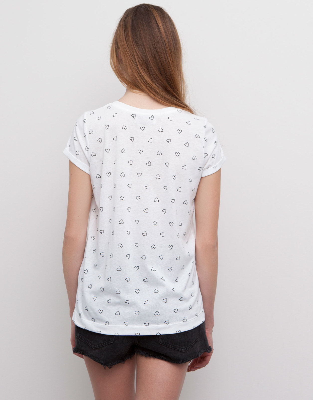 Pull and Bear basic szivecskés női T-shirt 2015 fotója