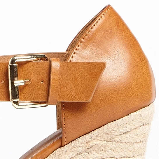 Pimkie női platform éktalpú cipő barna színben 2015.02.26 fotója