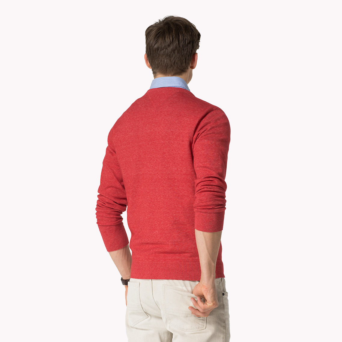 Tommy Hilfiger piros férfi pulcsi 2015 fotója