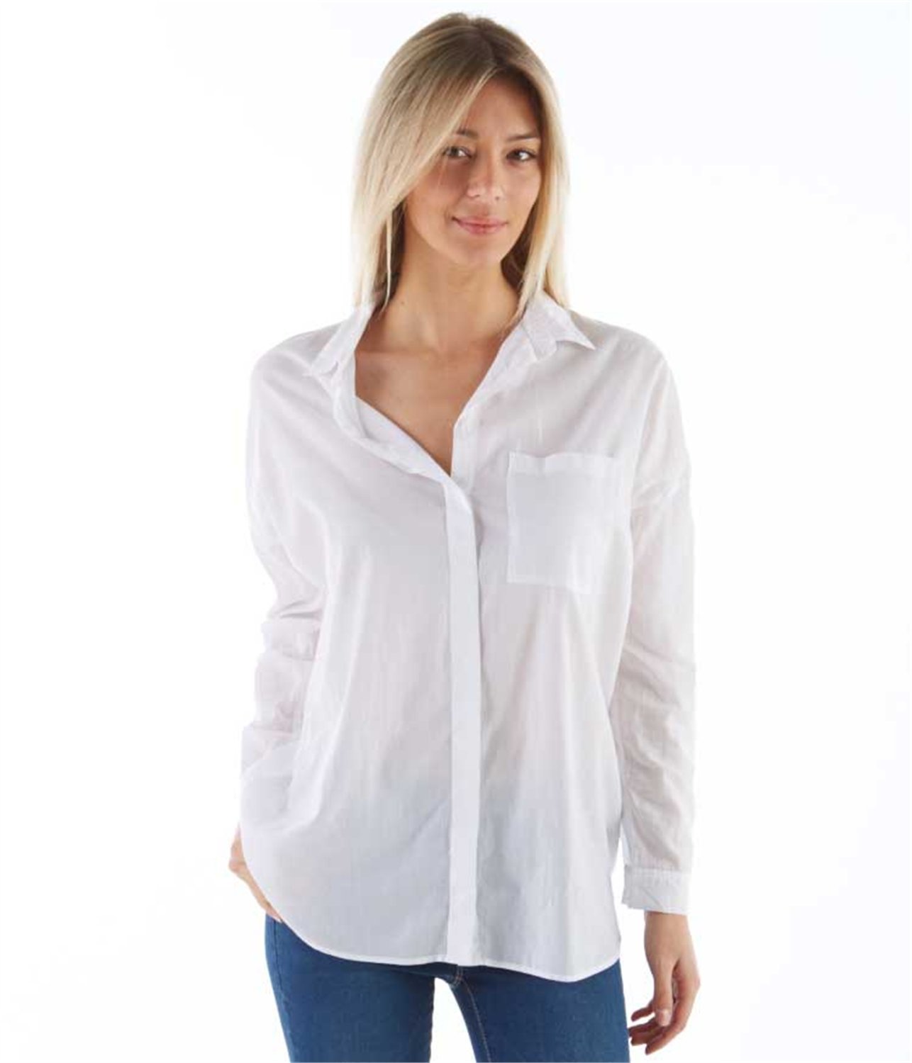 Camaieu oversize női fehér ing fotója