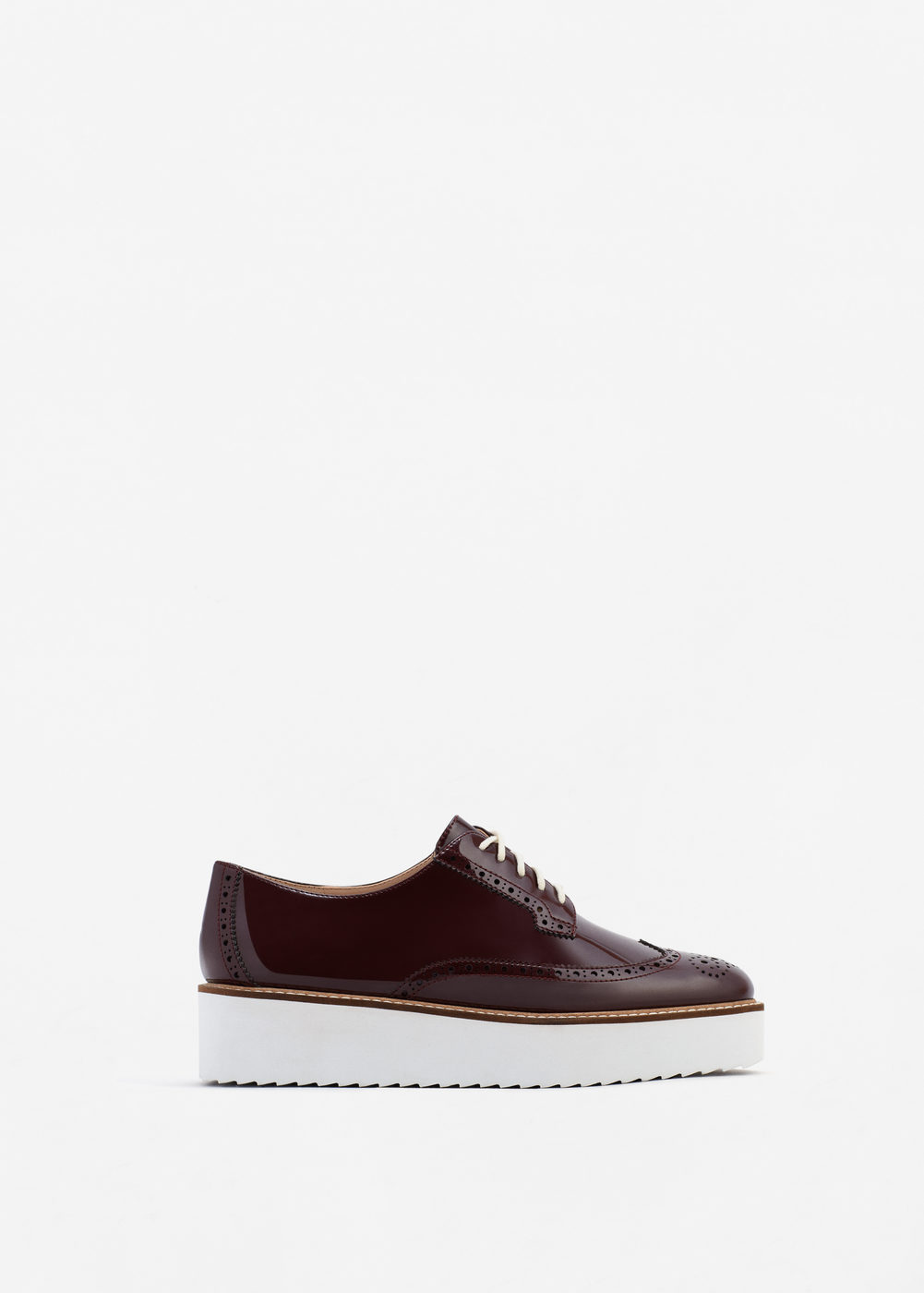 Mango platformos lakkos blucher cipő fotója