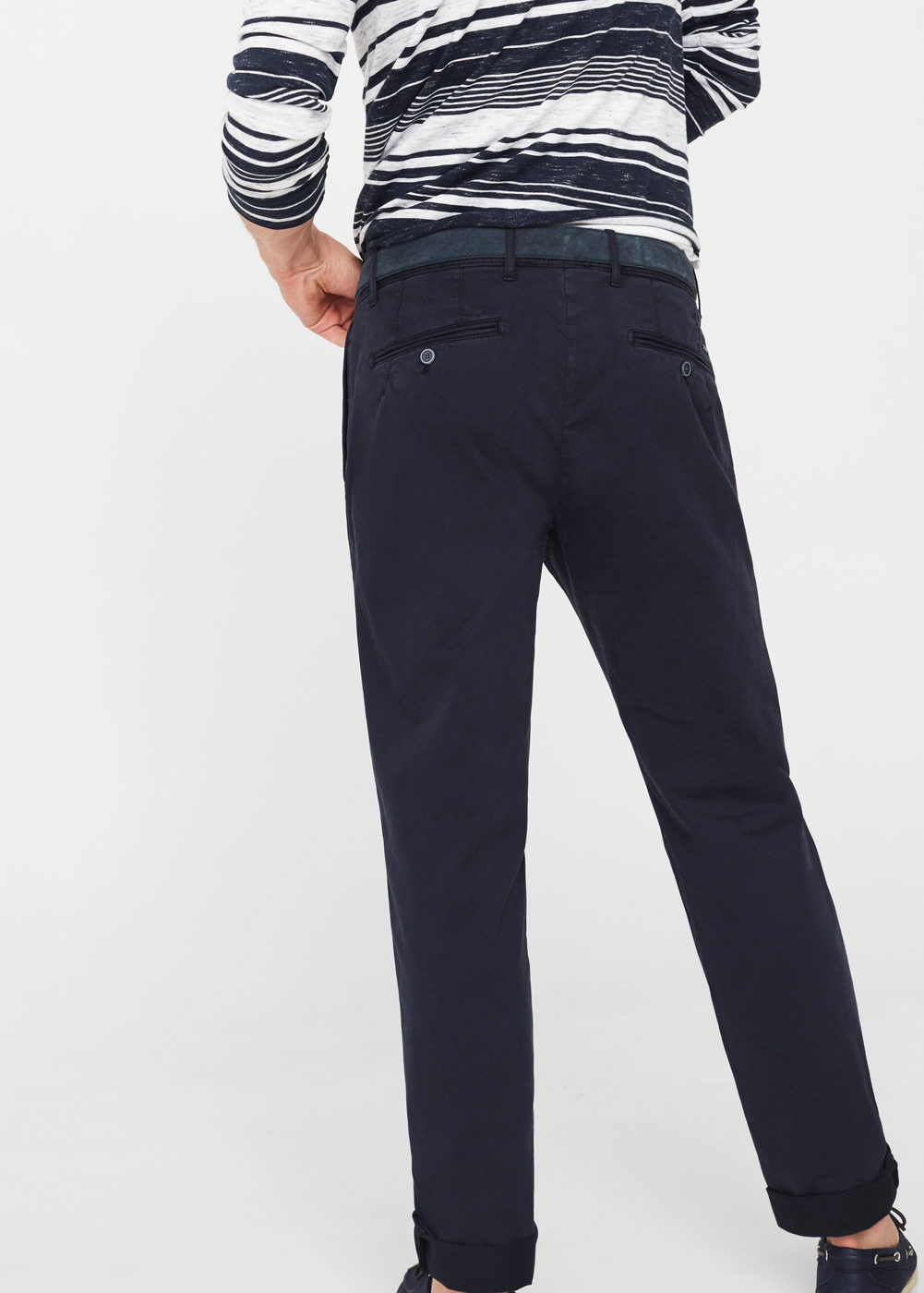 Mango slim-fit garment-dyed chino nadrág 2016 fotója