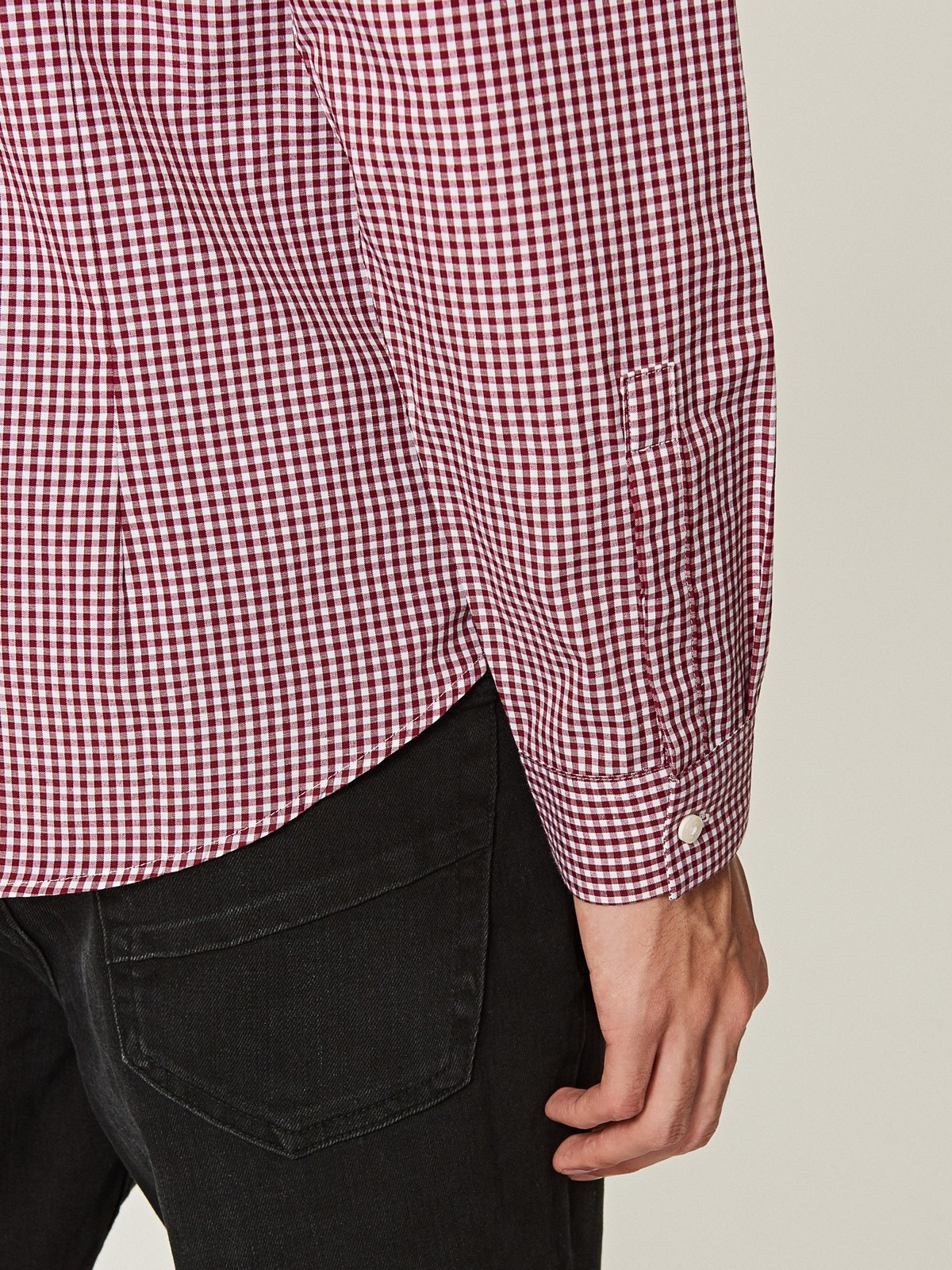 Reserved slim fit ing fotója