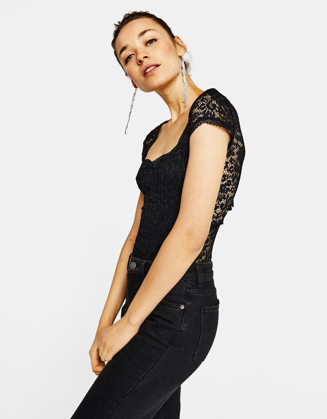 Bershka Csipkebody fotója