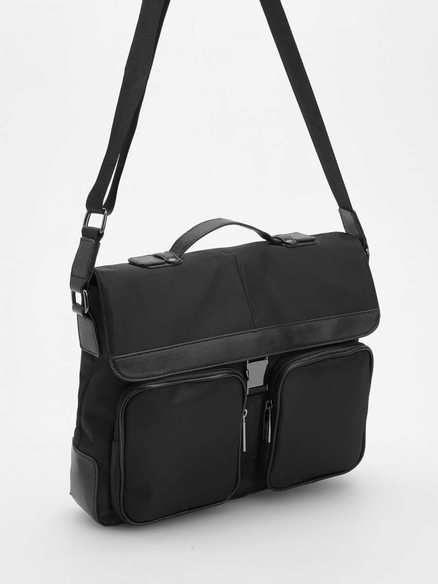 Reserved MEN`S BAG fotója