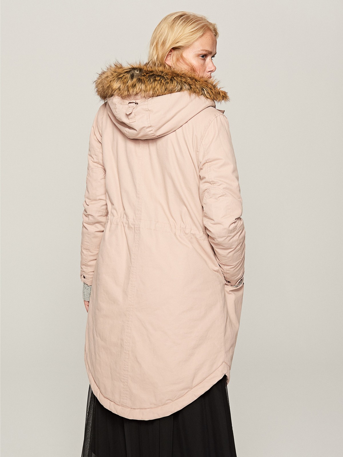 Reserved Bélelt parka fotója