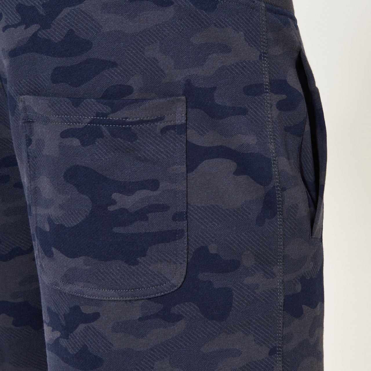 Reserved Terpmintés short 2017.04.11 #187341 fotója