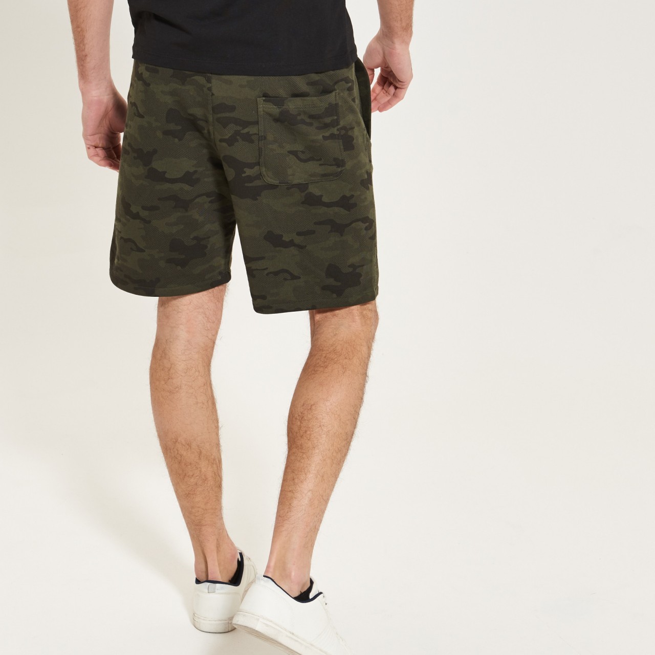 Reserved Terpmintés short 2017.04.11 #187516 fotója