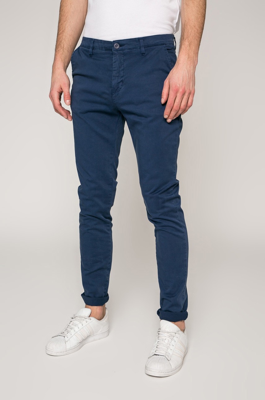 Casual Friday - Nadrág fotója