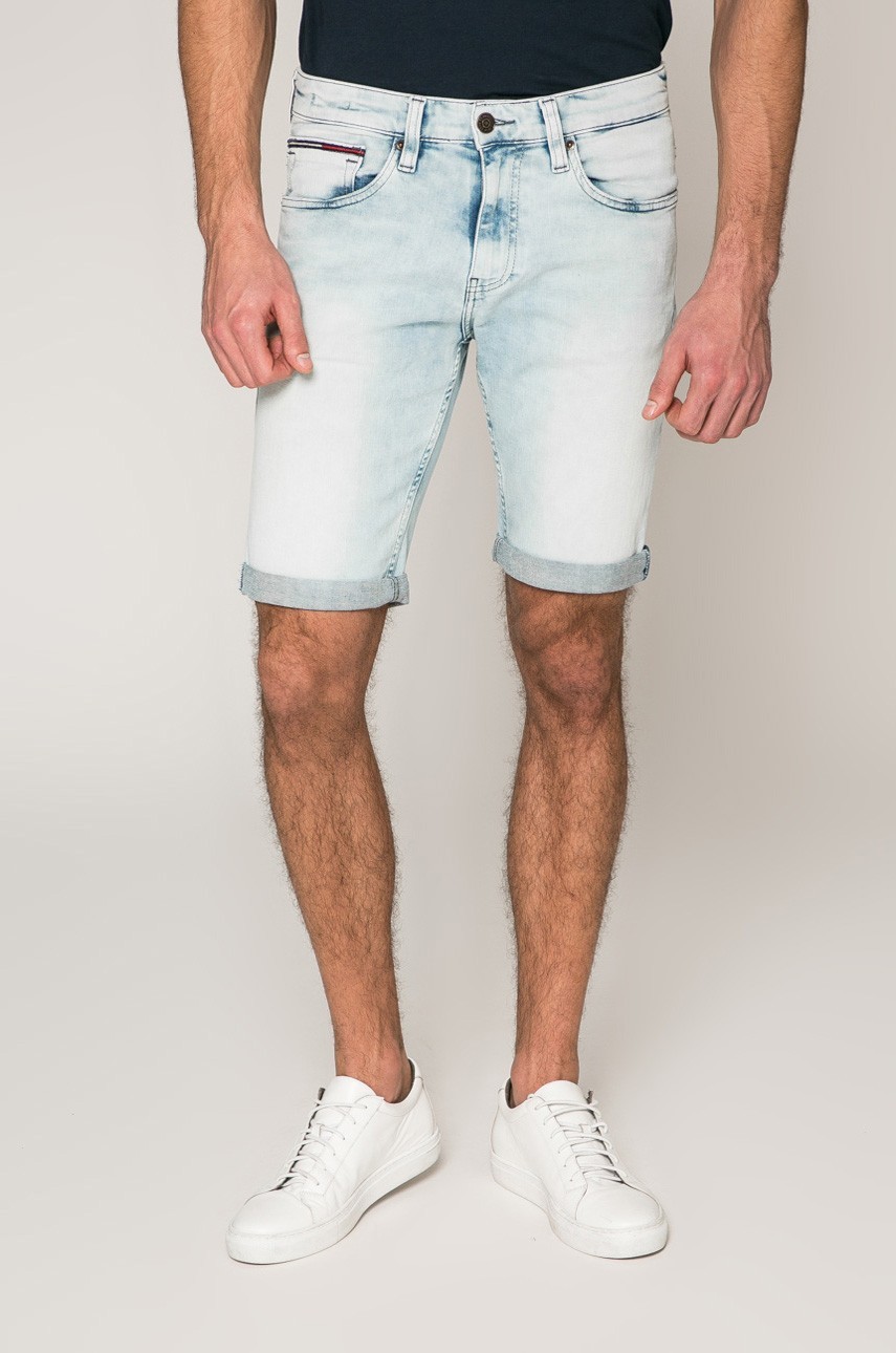 Tommy Jeans - Rövidnadrág Ronnie fotója