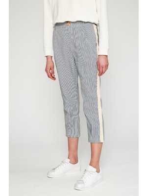 Answear - Nadrág Stripes Vibes