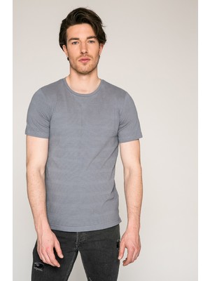 Dissident - T-shirt