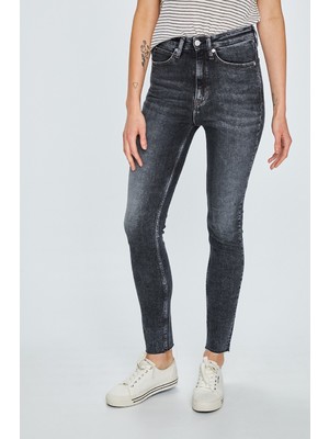 Calvin Klein Jeans - Farmer 021