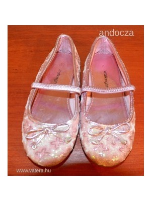 Rózsaszín masnis alkalmi balerina cipő 31 << lejárt 635881