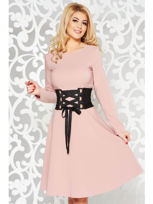 Rózsaszínű LaDonna hétköznapi elegáns harang ruha enyhén elasztikus szövet övvel ellátva << lejárt 222185