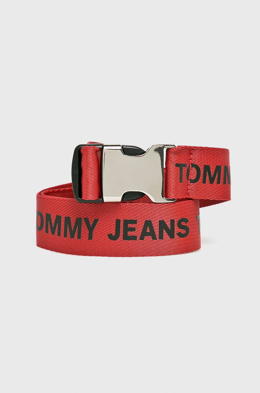 Tommy Jeans - Öv fotója