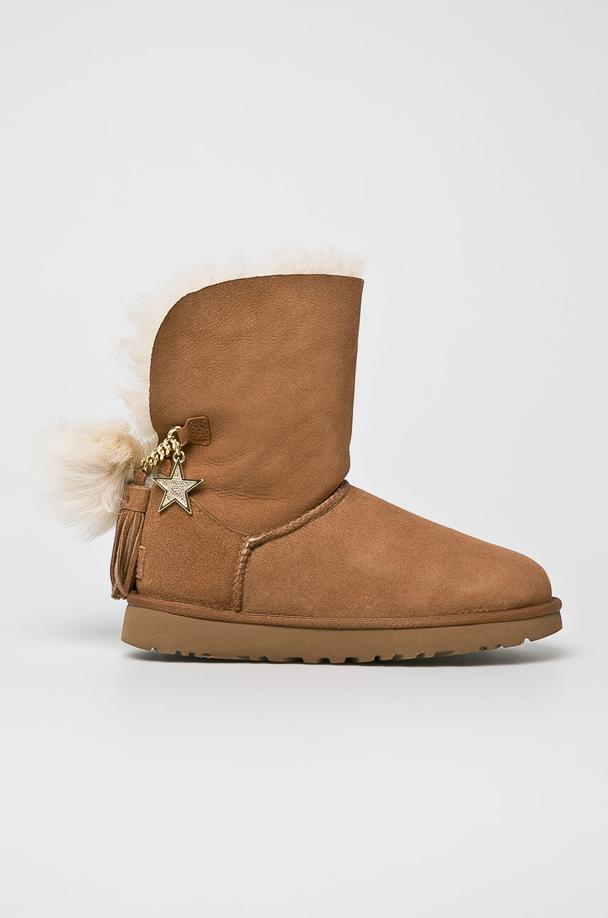 UGG - Hócipő Classic Charm fotója